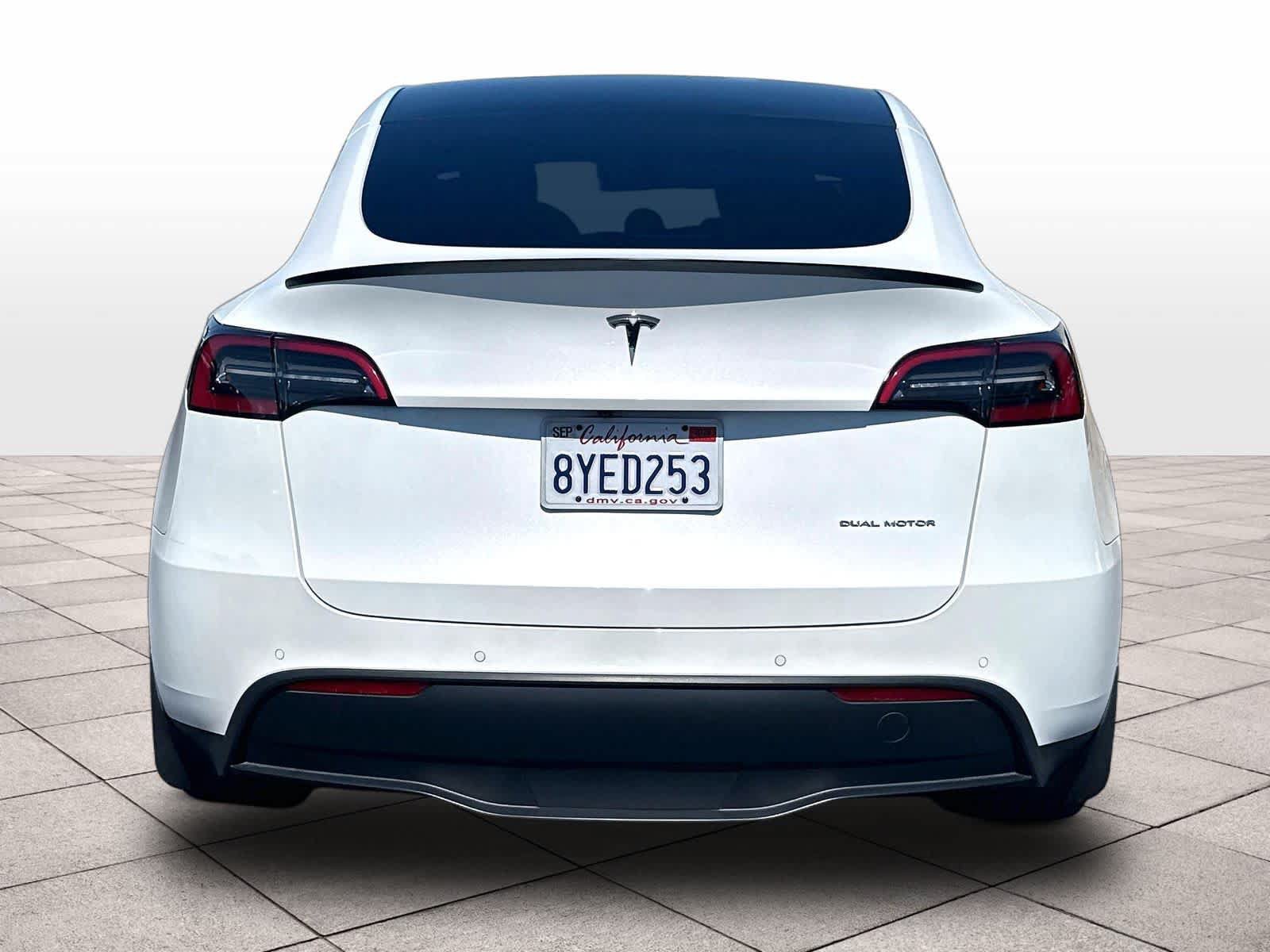 Used 2021 Tesla Model Y Long Range AWD/4WD image 8