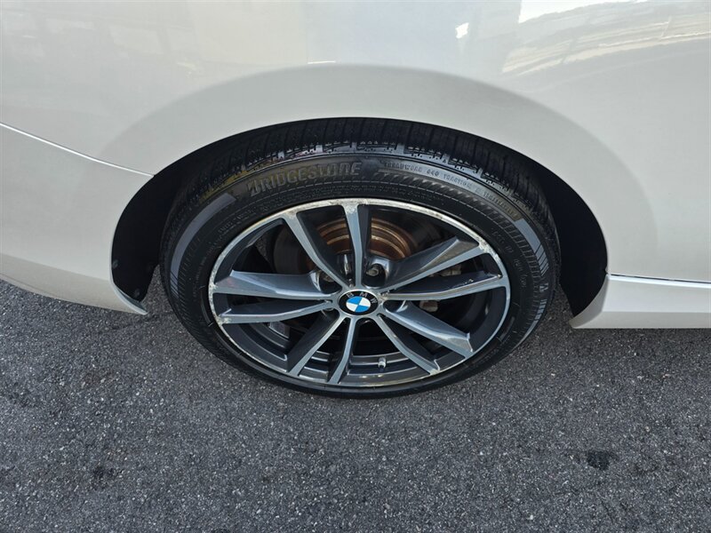 Used 2018 BMW 230i Convertible RWD image 28