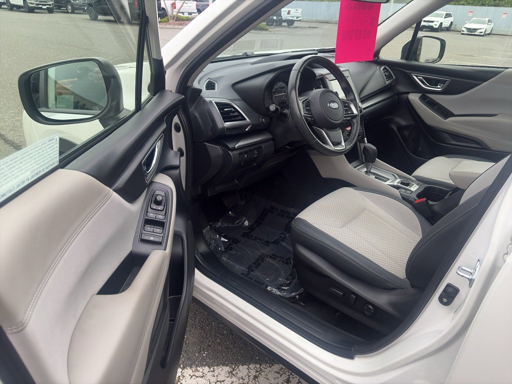 Used 2023 Subaru Forester Premium AWD/4WD image 4
