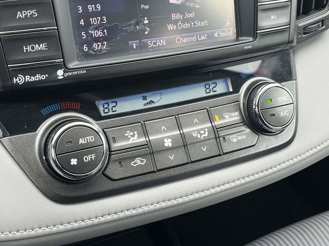 Used 2015 Toyota RAV4 XLE image 30