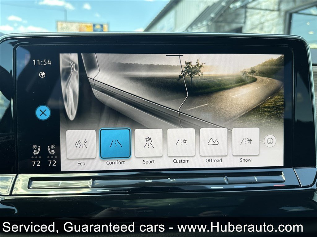 Used 2025 Volkswagen Atlas SEL AWD/4WD image 37