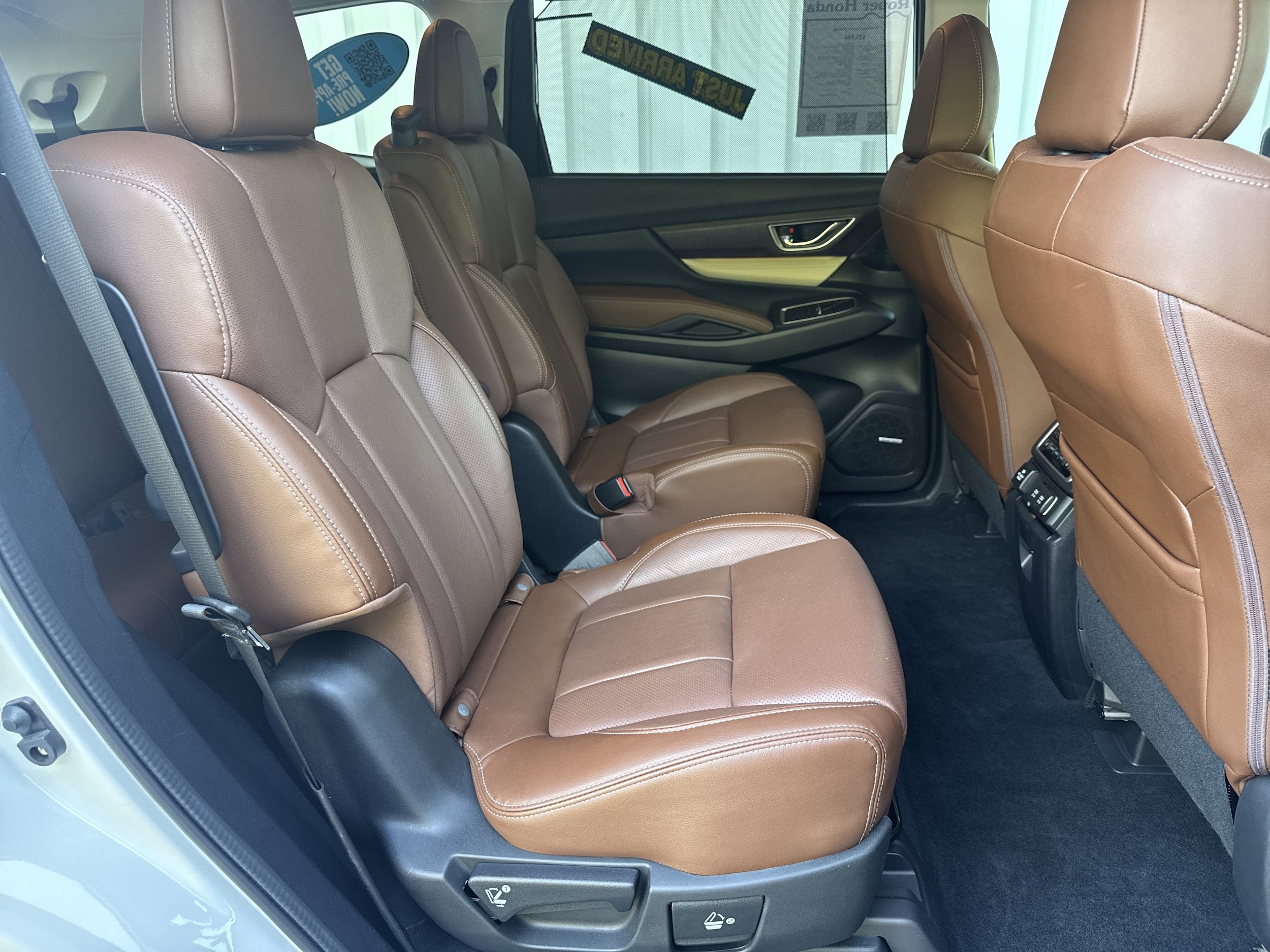 Used 2022 Subaru Ascent Touring AWD/4WD image 11