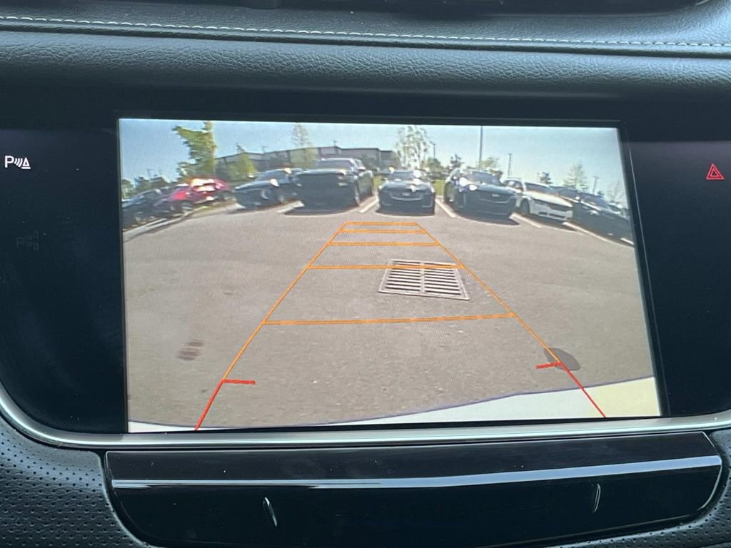Used 2017 Cadillac XT5 Luxury image 39