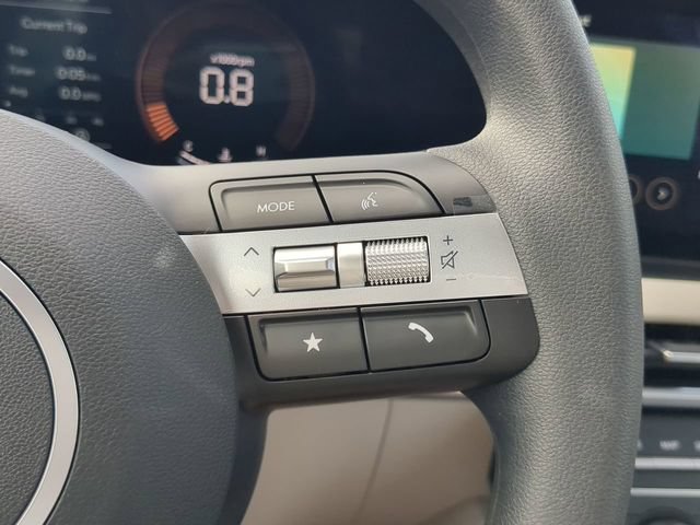 New 2025 Hyundai Tucson SE FWD image 23