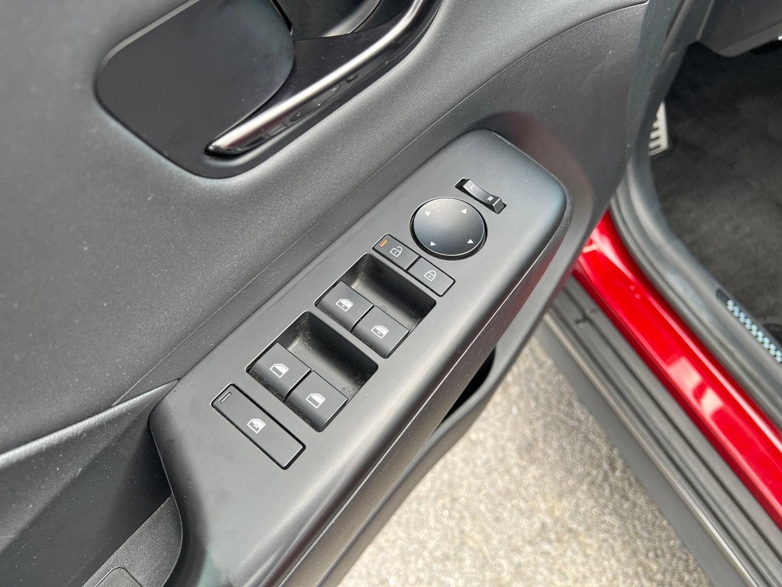 Certified 2025 Hyundai Kona N Line S AWD/4WD image 11