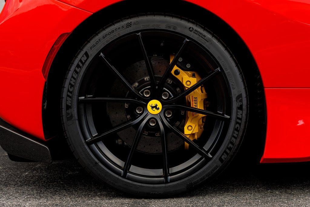 Used 2020 Ferrari 488 Pista Coupe image 18