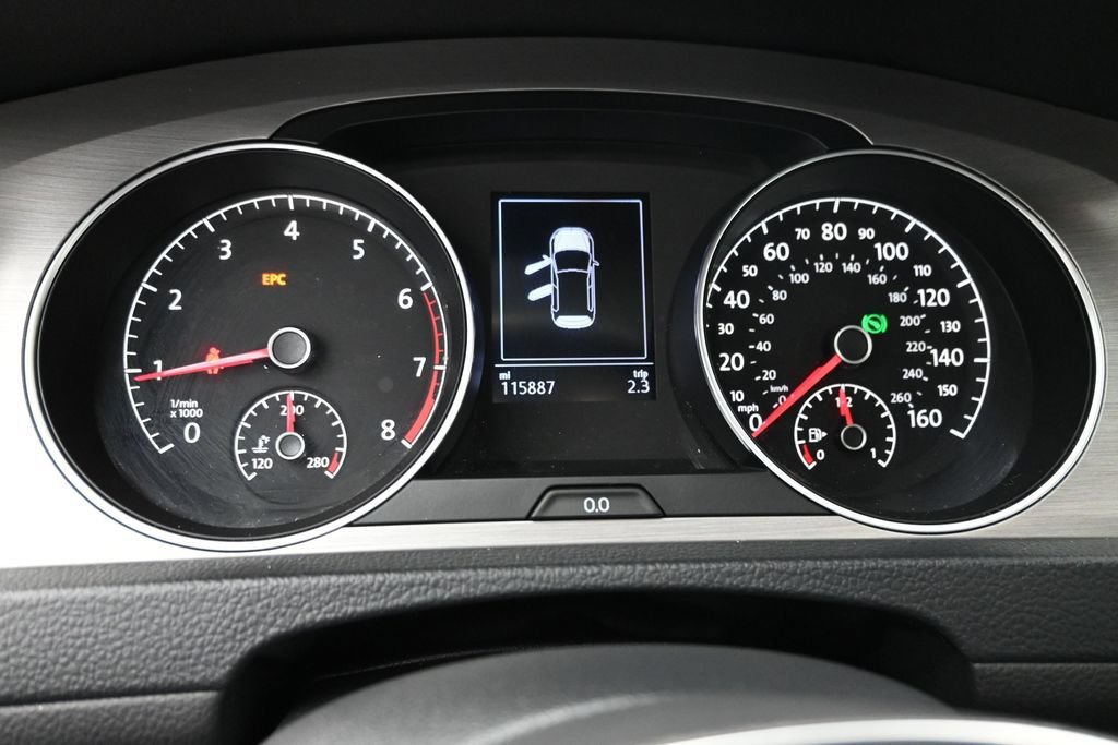 Used 2017 Volkswagen Golf Wolfsburg Edition FWD image 20