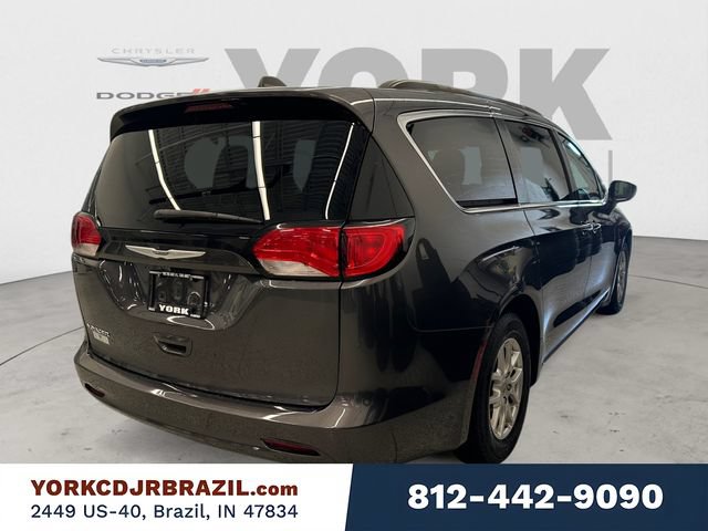 Used 2021 Chrysler Voyager Lxi FWD image 5