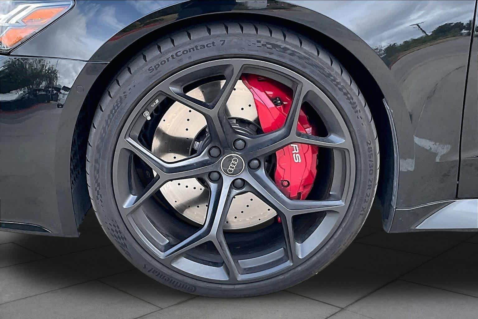 Used 2025 Audi RS 7 Performance AWD/4WD image 10