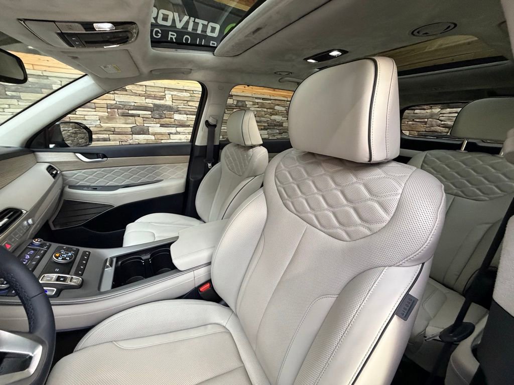 Used 2021 Hyundai Palisade Calligraphy image 11