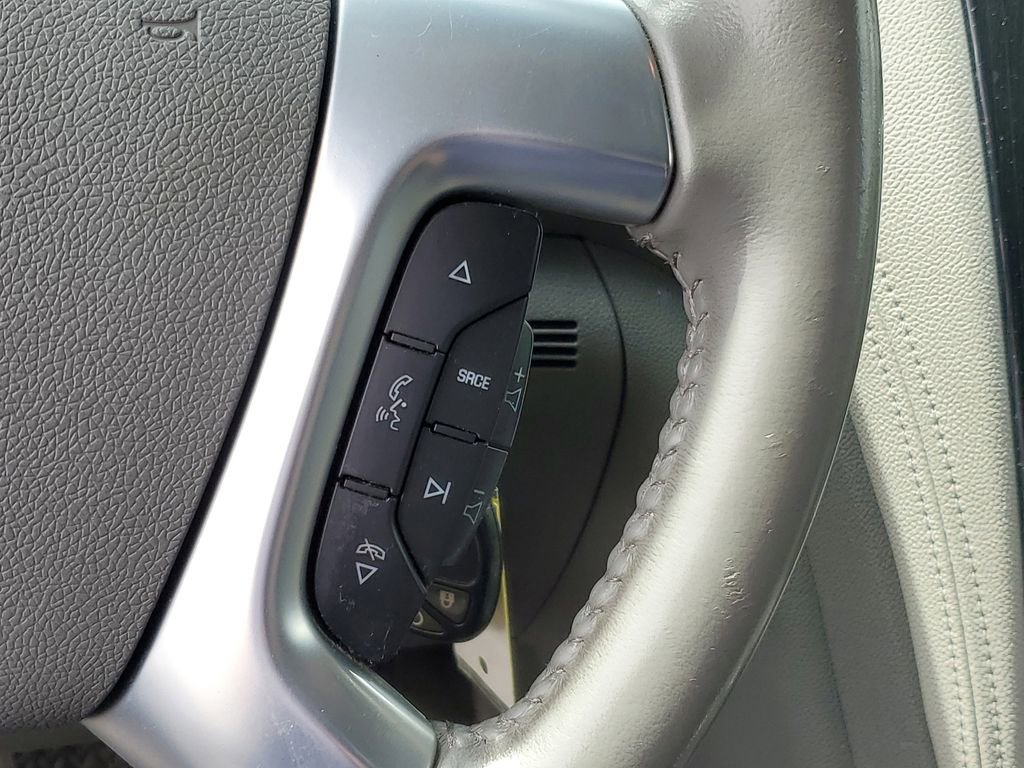 Used 2016 Chevrolet Traverse LT w/ Style and Technology Package AWD/4WD image 14