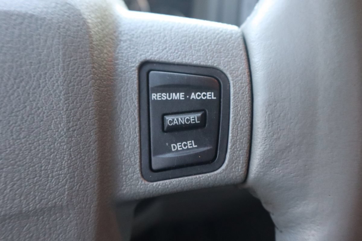 Used 2007 Jeep Grand Cherokee Limited w/ Trailer Tow Group IV AWD/4WD image 29