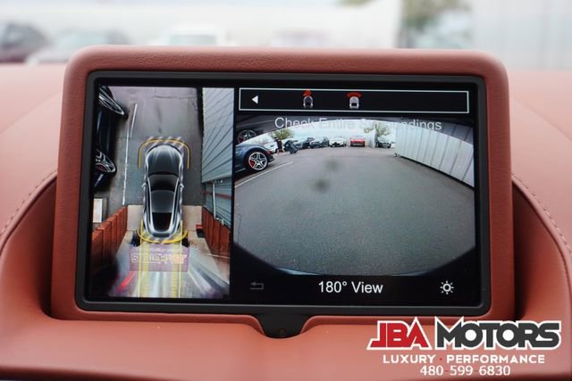 Used 2021 Aston Martin V8 Vantage Coupe image 24