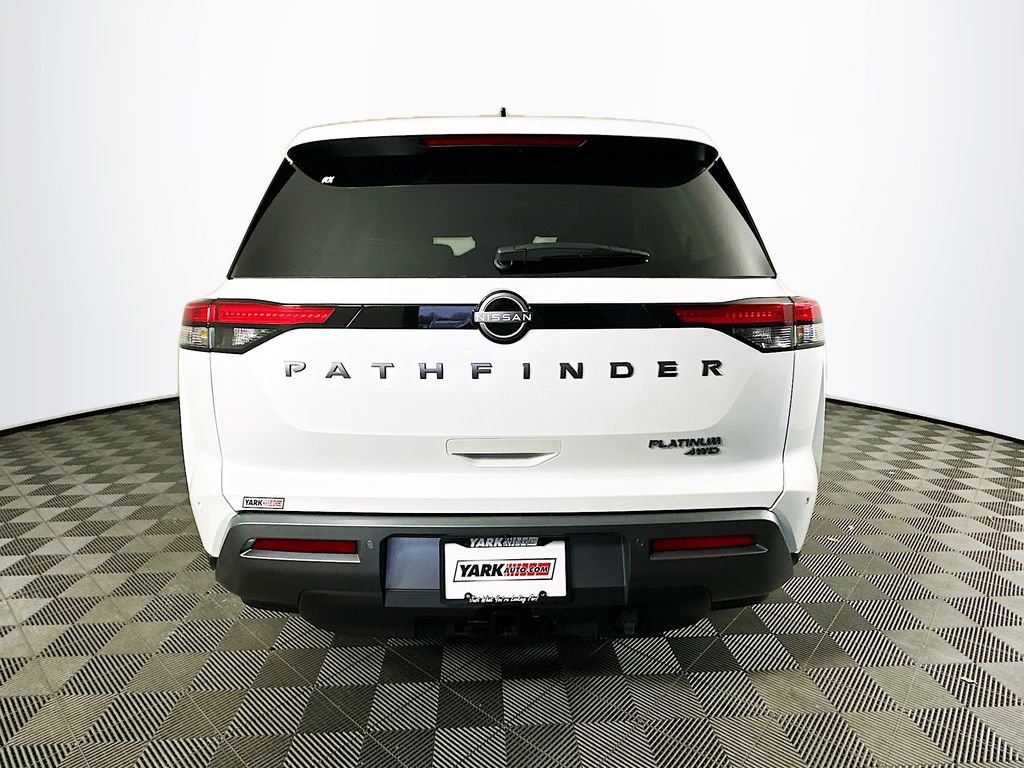 New 2026 Nissan Pathfinder Platinum image 8