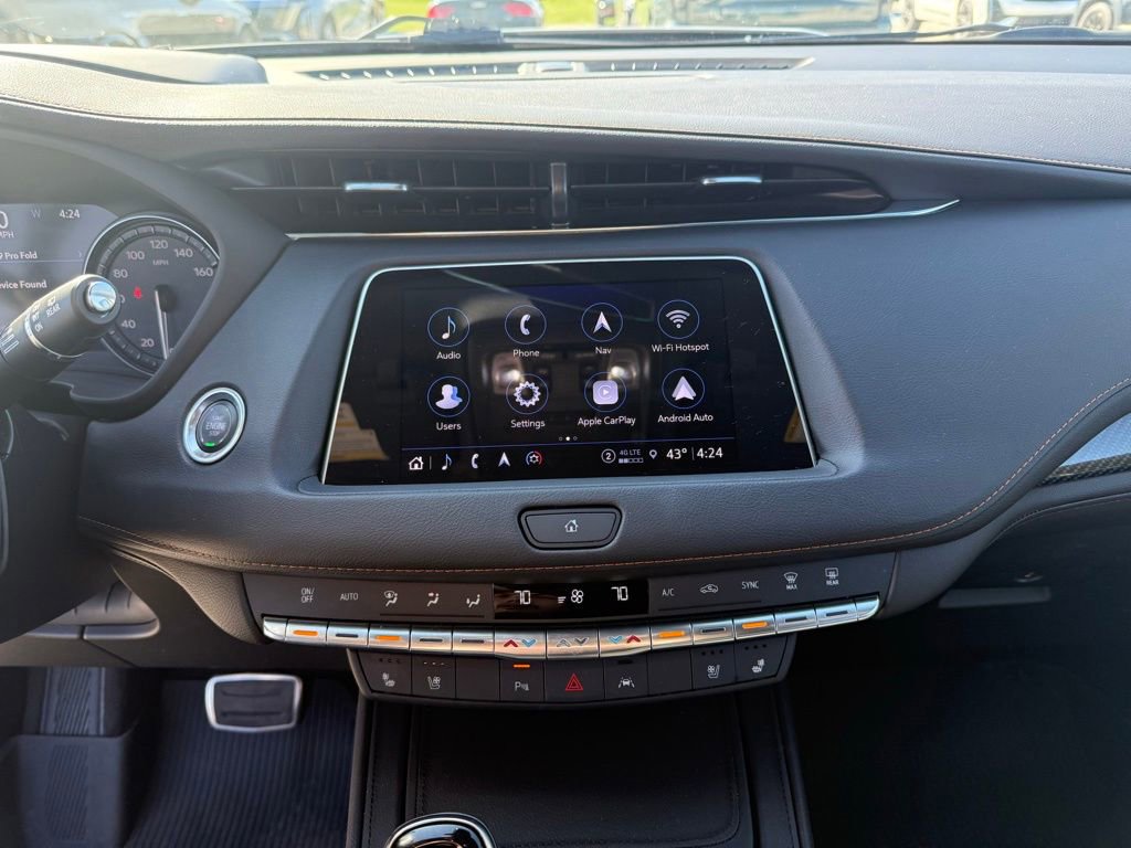 Used 2023 Cadillac XT4 Sport FWD image 23