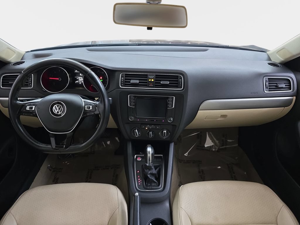 Used 2016 Volkswagen Jetta SE FWD image 12