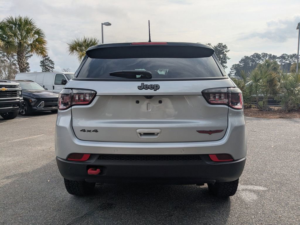 Used 2024 Jeep Compass Trailhawk image 5