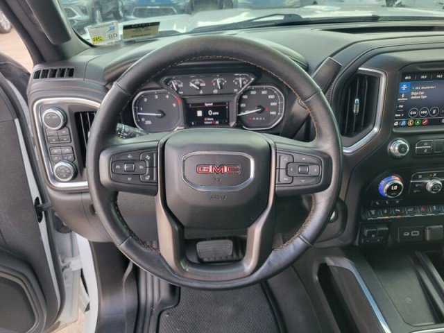 Used 2022 GMC Sierra 2500 AT4 w/ AT4 Preferred Package image 16