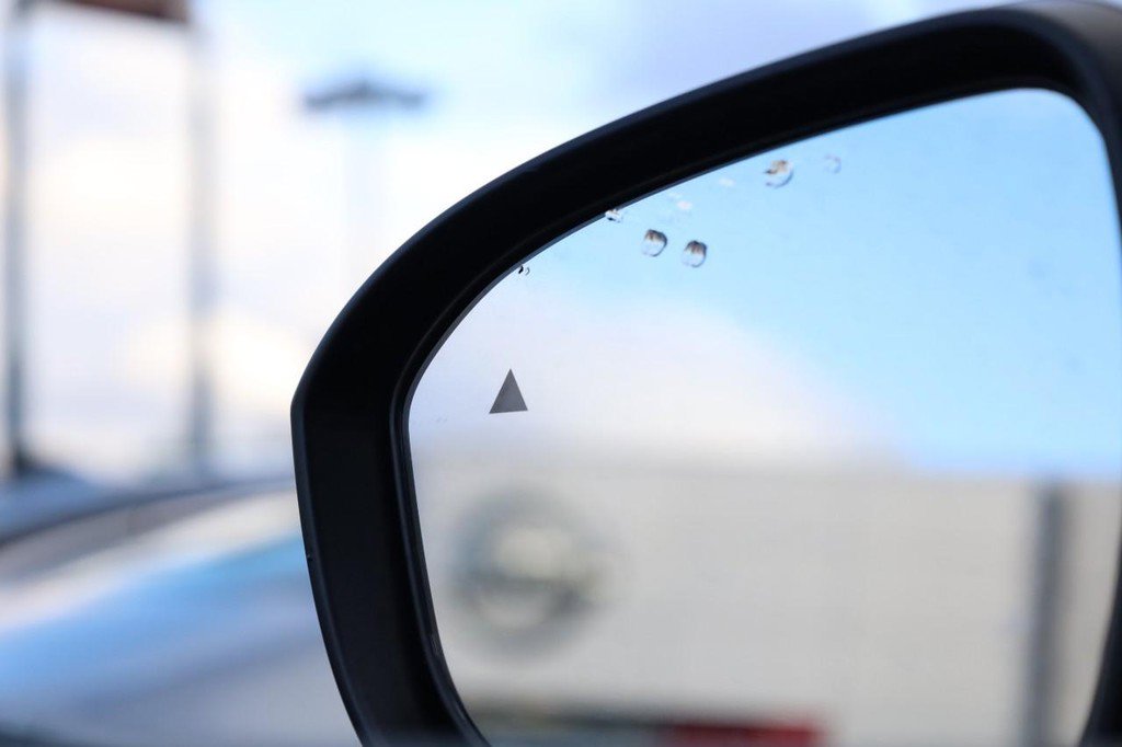 New 2026 Nissan Kicks SV w/ SV Premium Package image 23