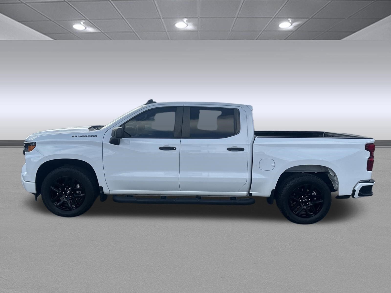 Used 2024 Chevrolet Silverado 1500 Custom w/ Turbomax Blackout Package RWD image 6
