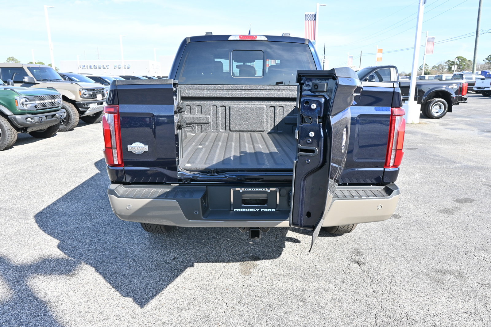 New 2025 Ford F150 King Ranch w/ FX4 Off-Road Package image 8