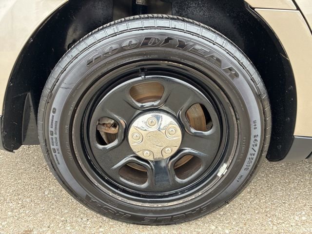 Used 2017 Ford Taurus Police Interceptor AWD image 10