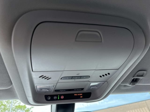 Used 2019 GMC Terrain SLT w/ Preferred Package FWD image 28