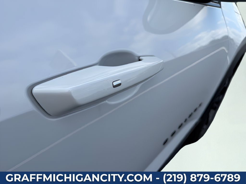 New 2027 Chevrolet Equinox RS AWD/4WD image 38