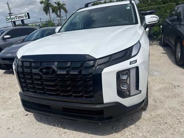 Used 2024 Hyundai Palisade XRT FWD image 2