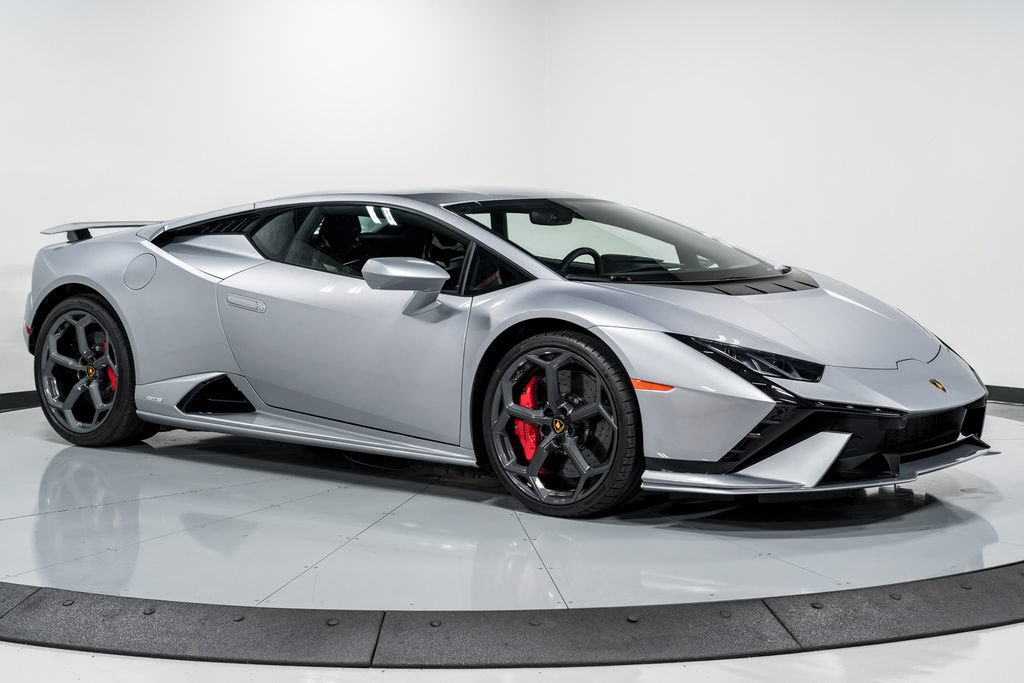 Used 2023 Lamborghini Huracan Tecnica RWD image 39