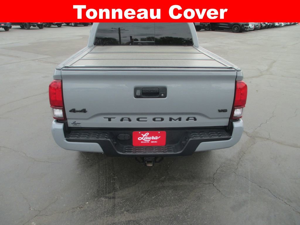 Used 2021 Toyota Tacoma SR5 image 8