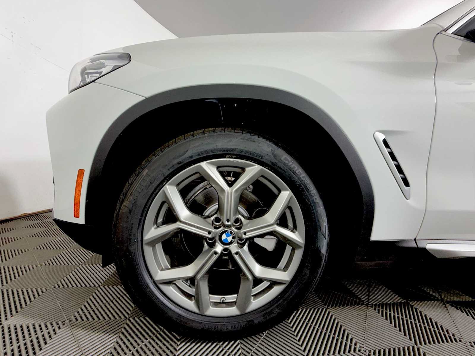 Used 2024 BMW X3 xDrive30i w/ Convenience Package AWD/4WD image 8