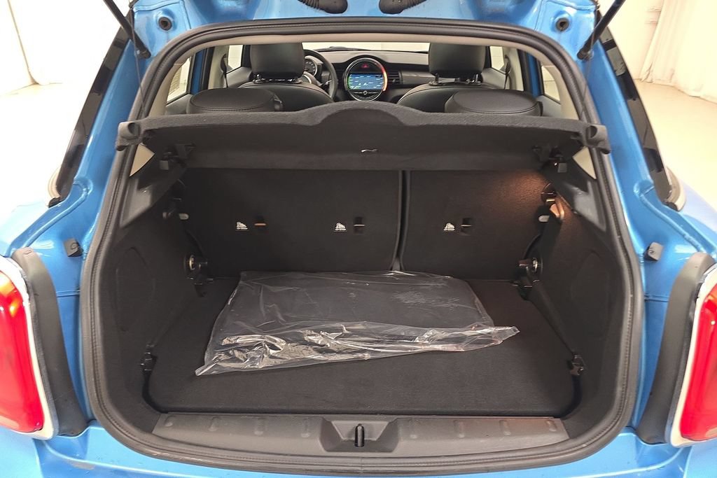 Used 2016 MINI Cooper 4-Door Hardtop FWD image 26