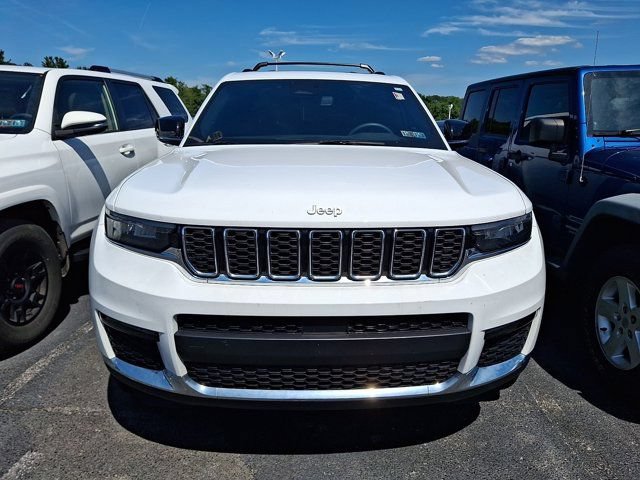 Used 2024 Jeep Grand Cherokee L Limited AWD/4WD image 2