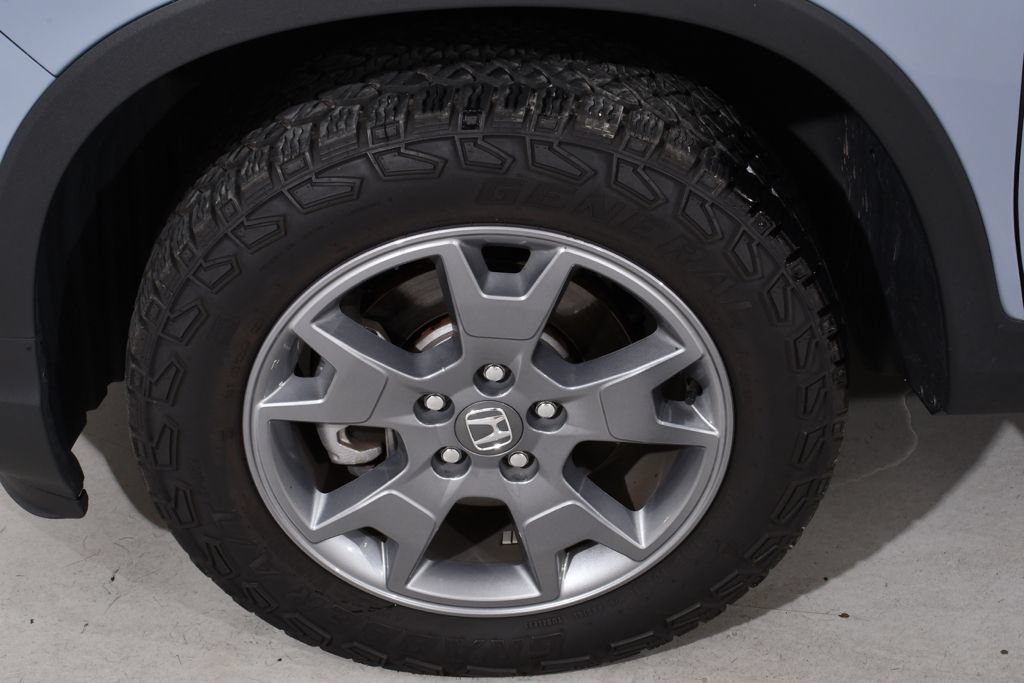 Used 2025 Honda Passport TrailSport image 24
