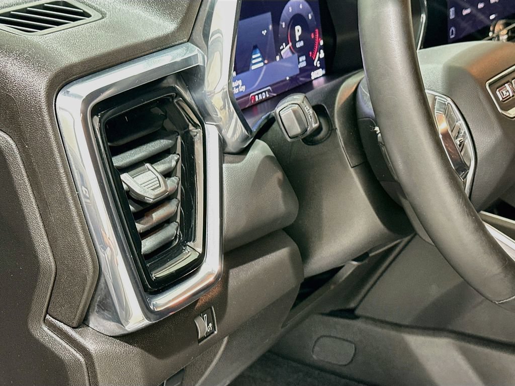 Certified 2024 GMC Canyon Elevation w/ Elevation Premium Package RWD image 10