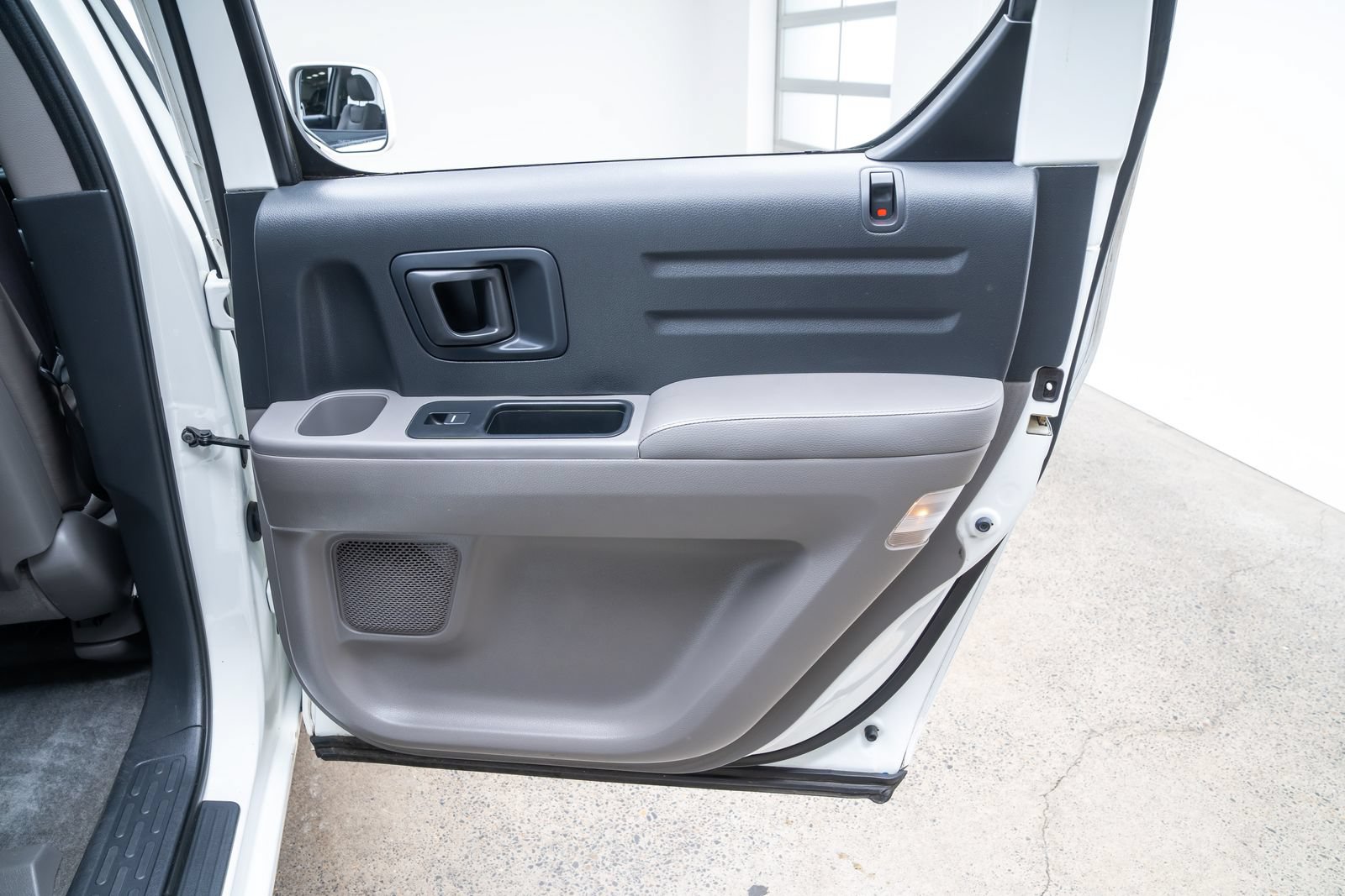Used 2014 Honda Ridgeline RTL image 17