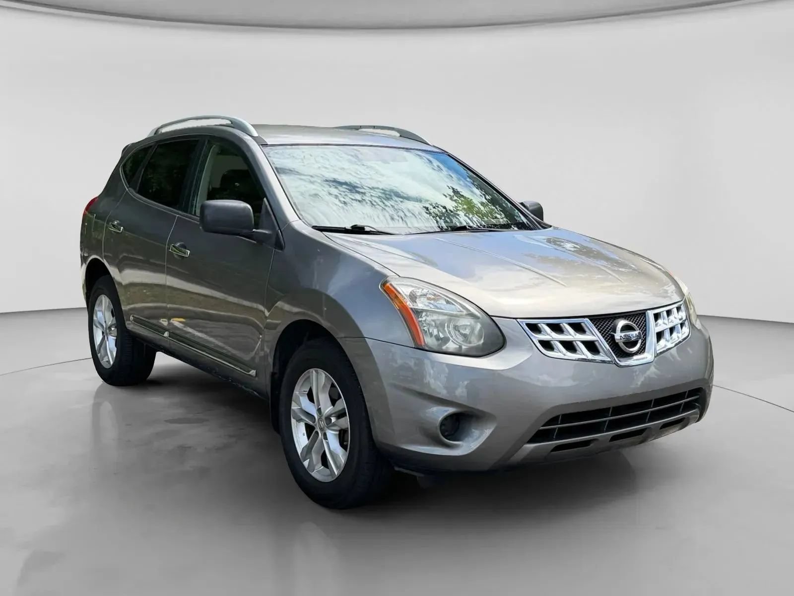 Used 2015 Nissan Rogue S w/ Convenience Package FWD image 7