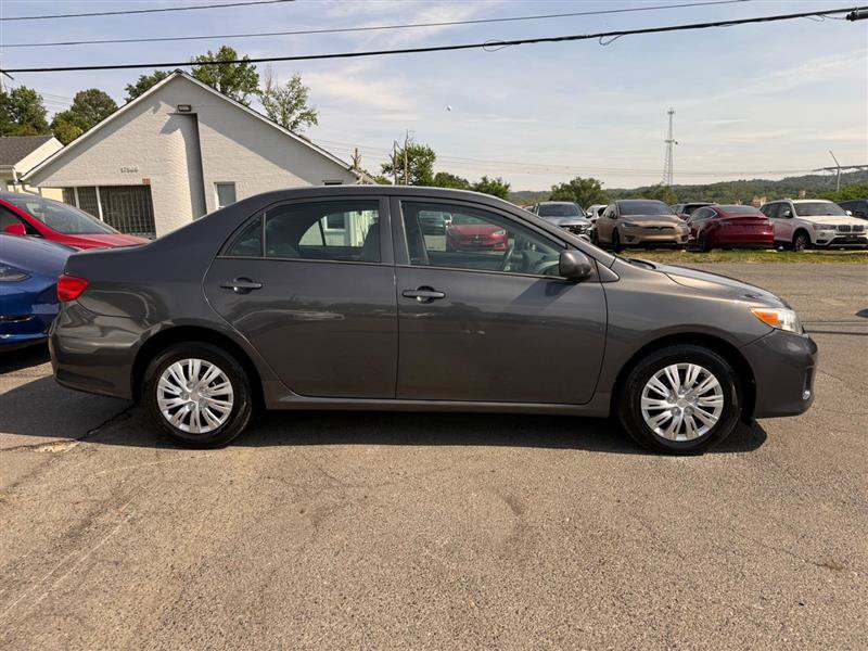 Used 2012 Toyota Corolla L w/ Preferred Accessory Pkg FWD image 7