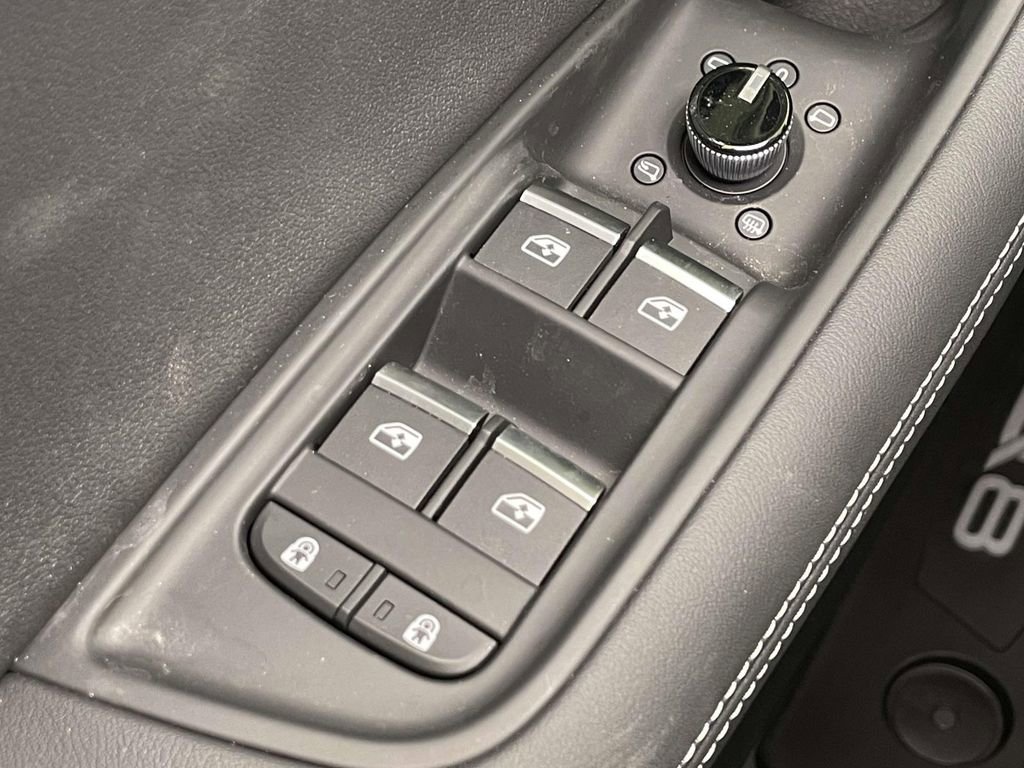 New 2026 Audi Q8 Premium Plus image 38