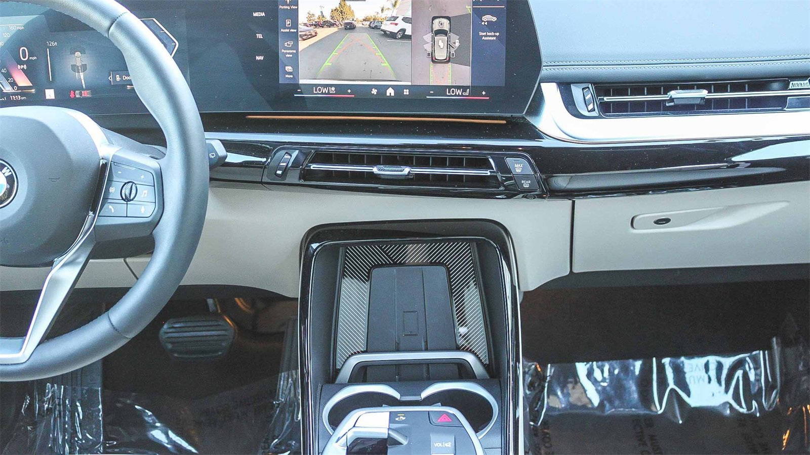 Used 2025 BMW X1 xDrive28i w/ Technology Package image 14