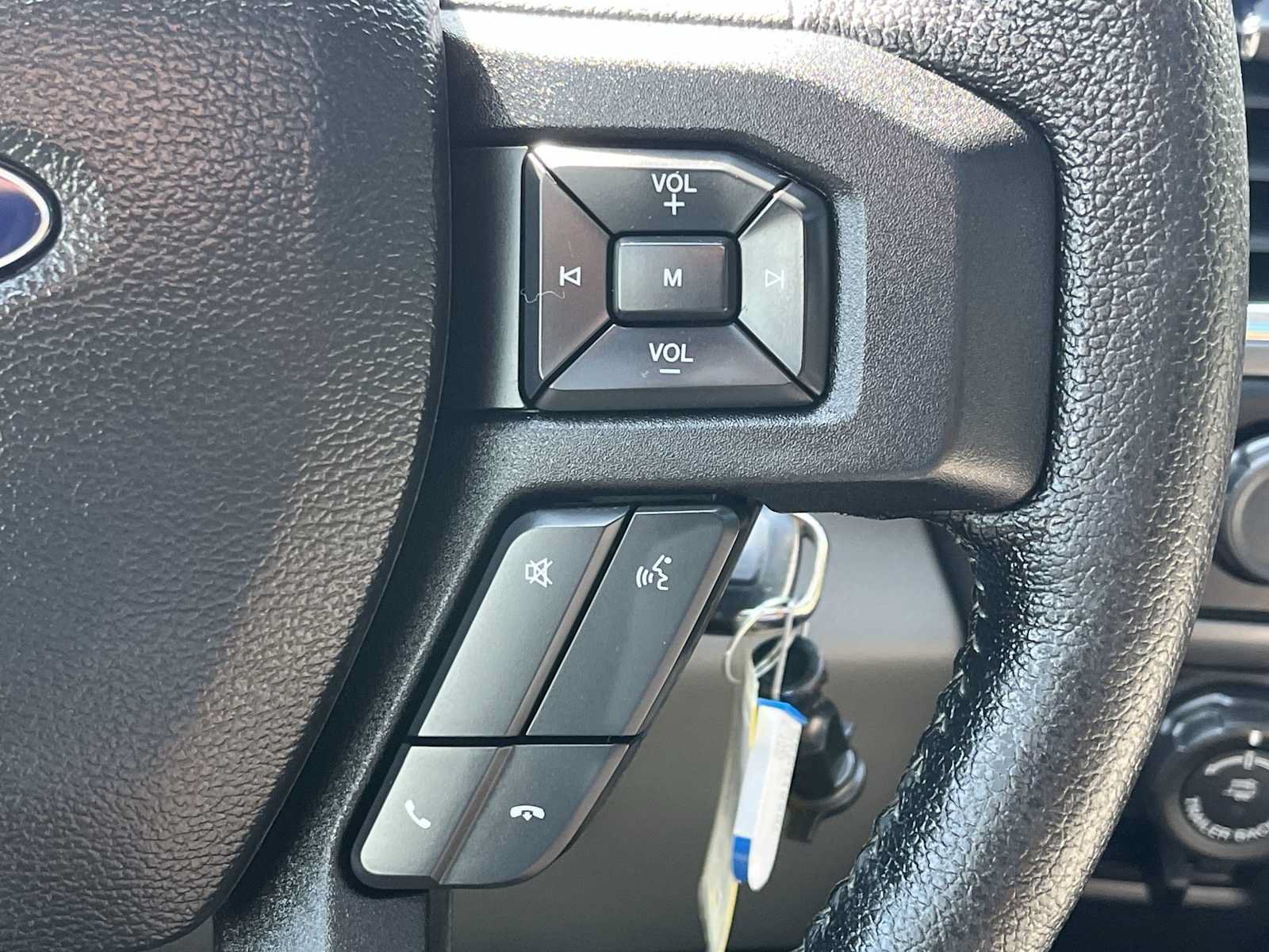 Used 2016 Ford F150 XLT w/ Equipment Group 302A Luxury AWD/4WD image 16
