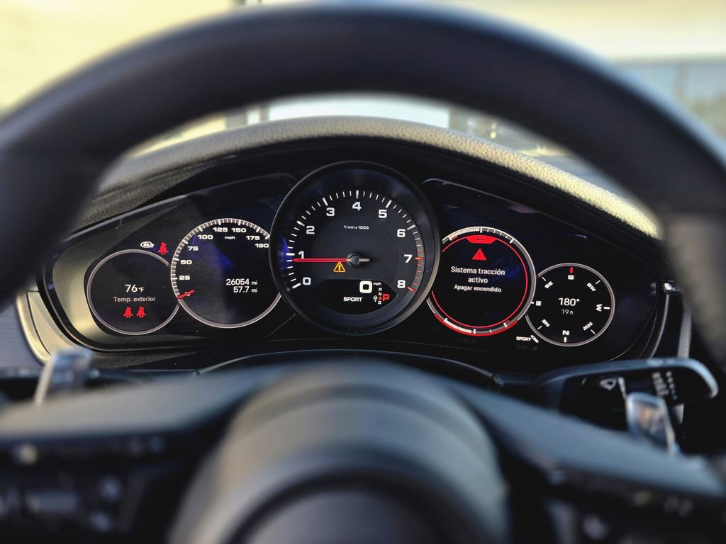 Used 2023 Porsche Panamera Platinum Edition image 24