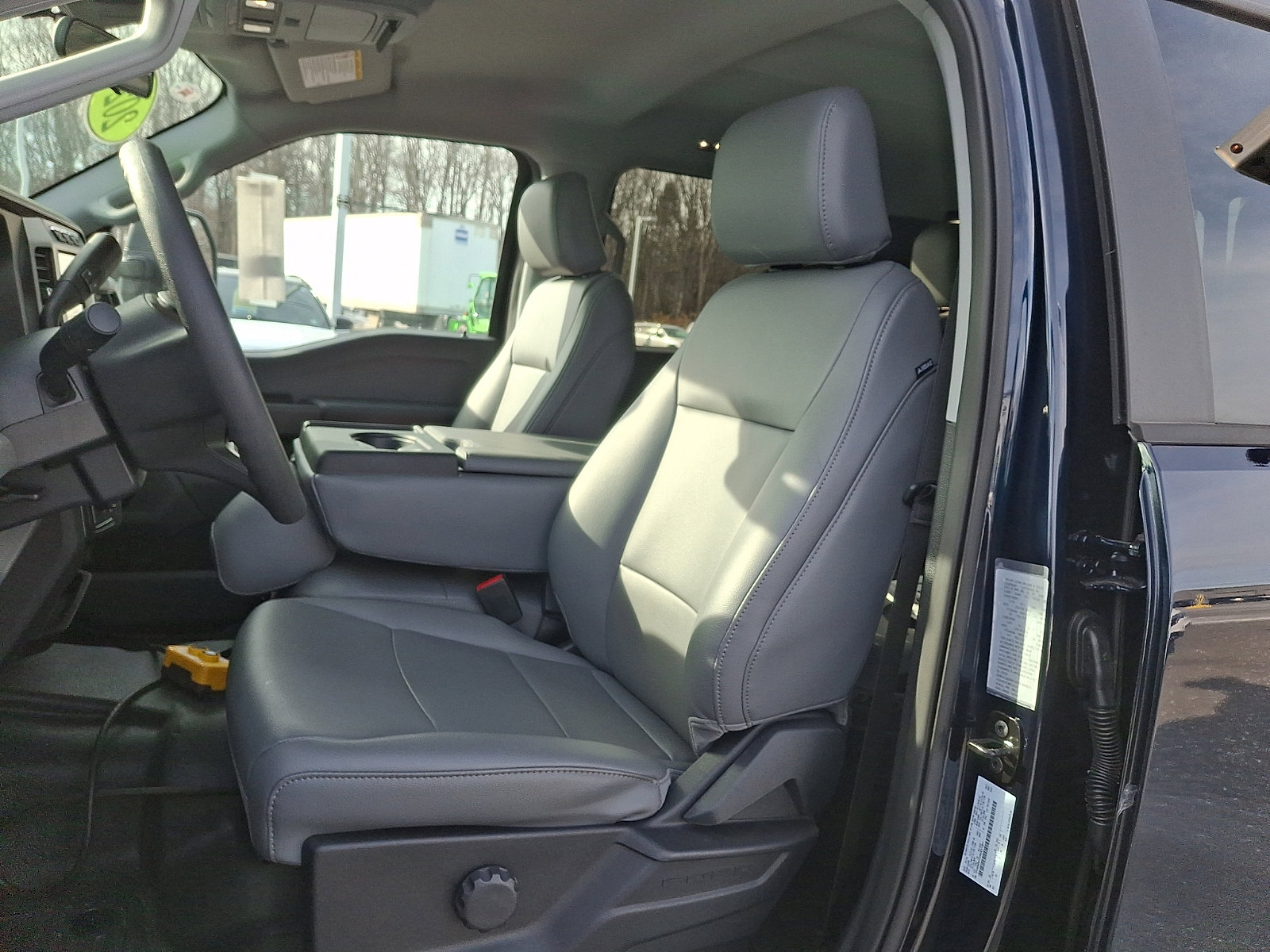 Used 2024 Ford F550 4x4 Crew Cab Super Duty image 12