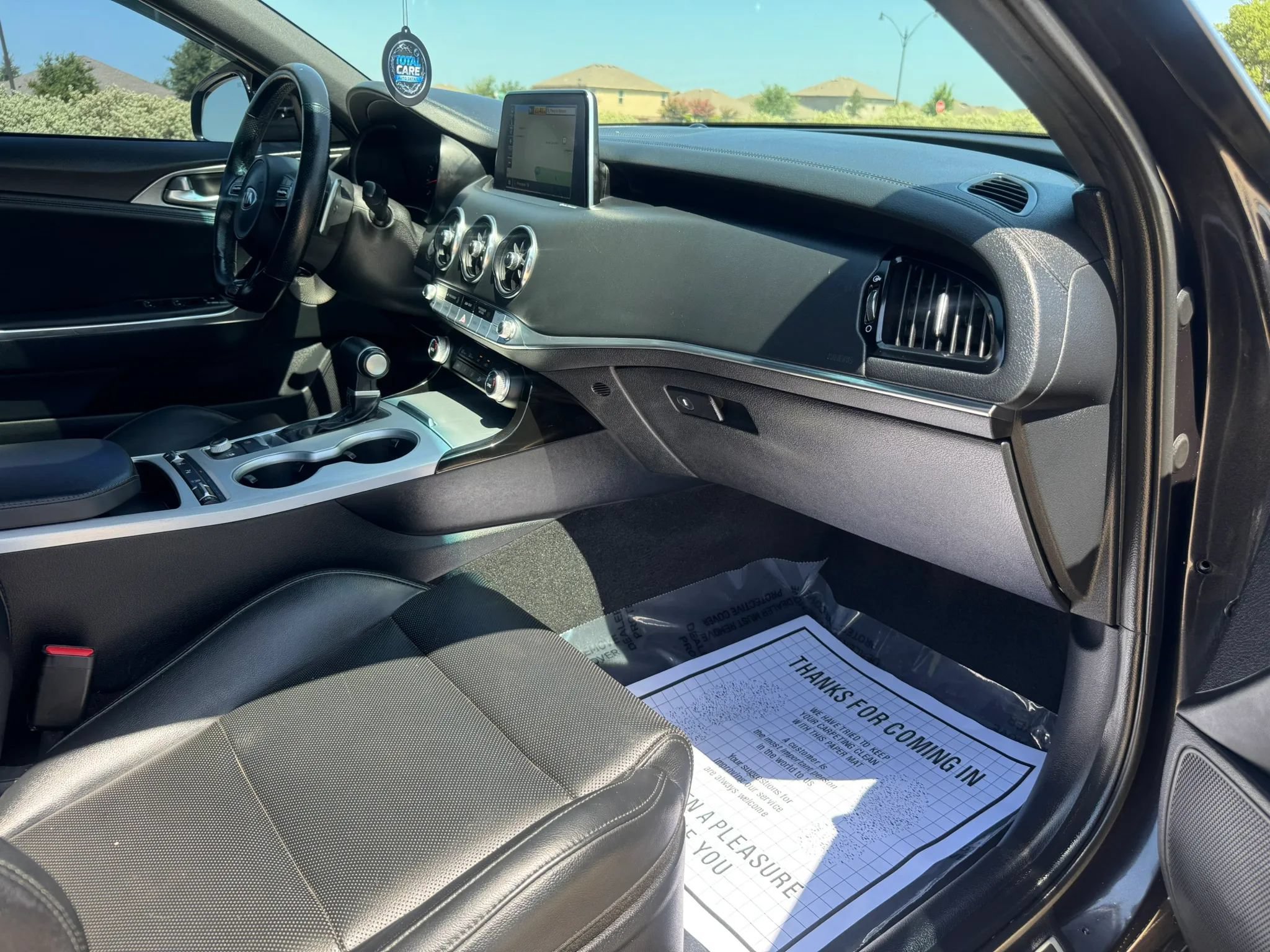 Used 2018 Kia Stinger GT1 AWD/4WD image 36