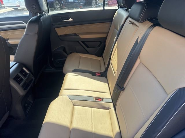 Used 2023 Volkswagen Atlas Cross Sport SE image 29