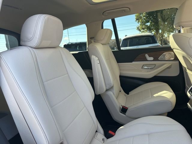 Certified 2025 Mercedes-Benz GLS 450 4MATIC image 28
