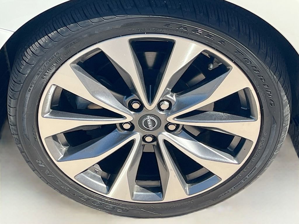 Used 2023 Nissan Maxima Platinum w/ Sport Mat Group image 33