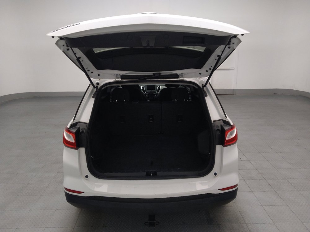 Used 2019 Chevrolet Equinox LS FWD image 29
