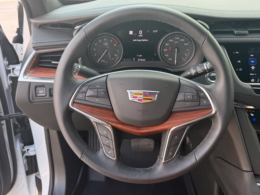New 2026 Cadillac XT5 Premium Luxury w/ Driver Assist Package FWD image 29